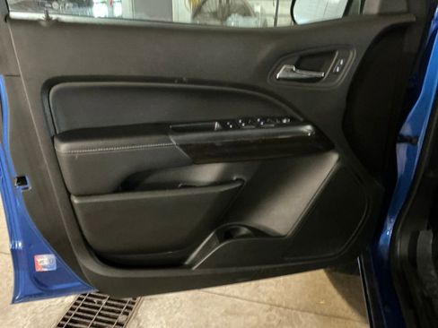 Used 2018 GMC Canyon SLT w/ Trailering Package AWD/4WD image 14