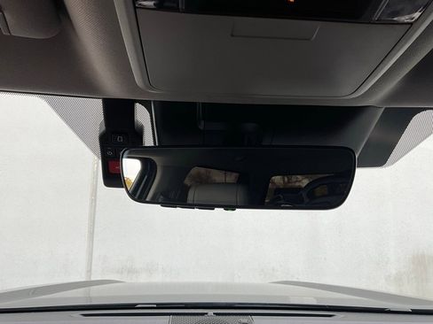 Used 2022 Toyota Tundra Limited w/ Power Package image 19