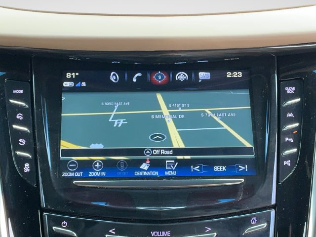 Used 2018 Cadillac Escalade Platinum AWD/4WD image 29