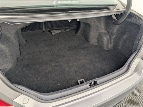 Used 2017 Toyota Camry XSE image 25