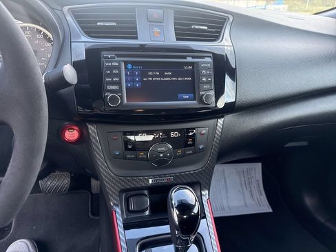 Used 2018 Nissan Sentra NISMO FWD image 11