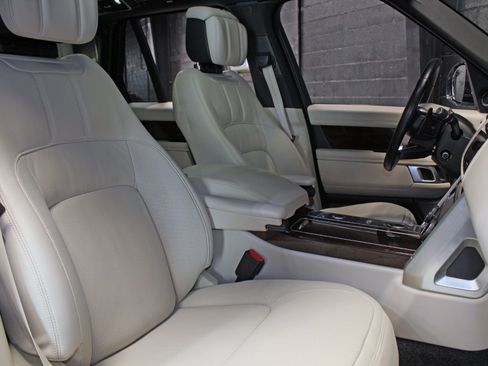 Used 2022 Land Rover Range Rover P525 Westminster Edition AWD/4WD image 51