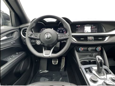New 2026 Alfa Romeo Stelvio Sprint w/ Convenience Package AWD/4WD image 31