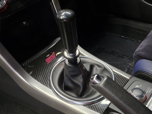 Used 2015 Subaru WRX STI Launch Edition AWD/4WD image 4