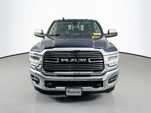 Used 2019 RAM 3500 Laramie AWD/4WD image 2