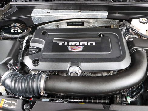 Used 2023 Cadillac XT4 Premium Luxury image 31