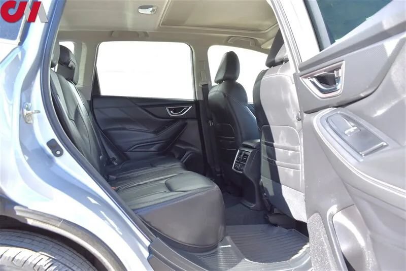 Used 2021 Subaru Forester Touring AWD/4WD image 29