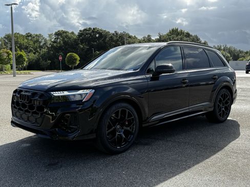 New 2026 Audi SQ7 Prestige AWD/4WD image 6
