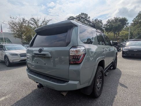 Used 2022 Toyota 4Runner Trail Special Edition AWD/4WD image 3