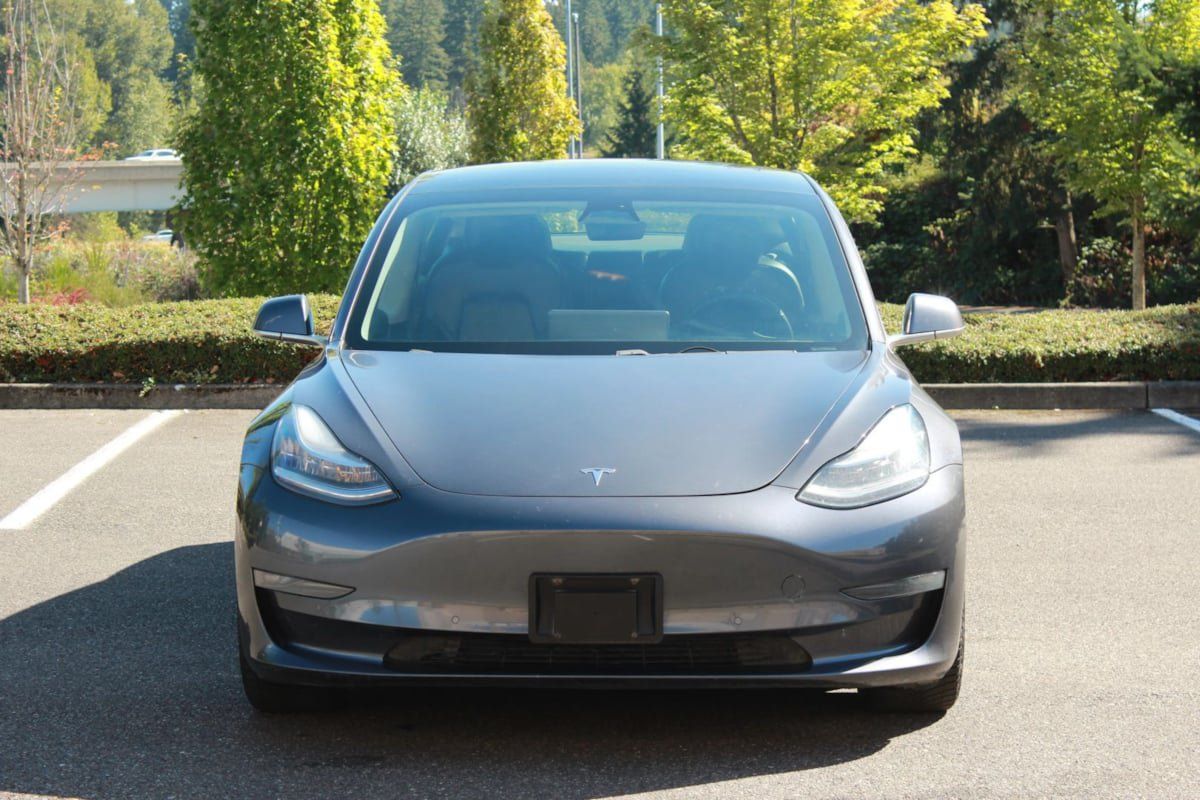 Used 2019 Tesla Model 3 Long Range AWD/4WD image 2