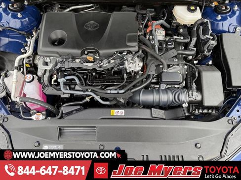 Used 2025 Toyota Camry XSE image 31