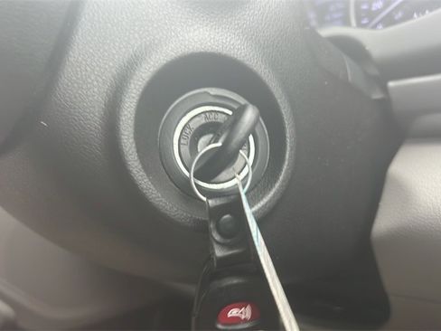 Used 2019 Hyundai Elantra SEL image 25