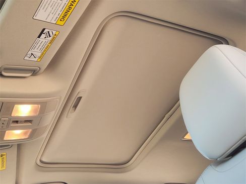 Used 2024 MAZDA CX-5 AWD 2.5 S w/ Preferred Package image 19