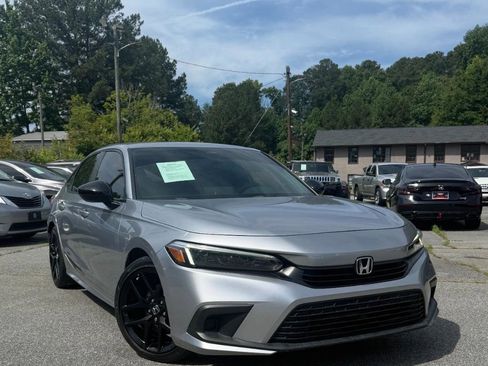 Used 2022 Honda Civic Sport image 1