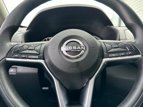 Used 2023 Nissan Altima 2.5 SV image 23