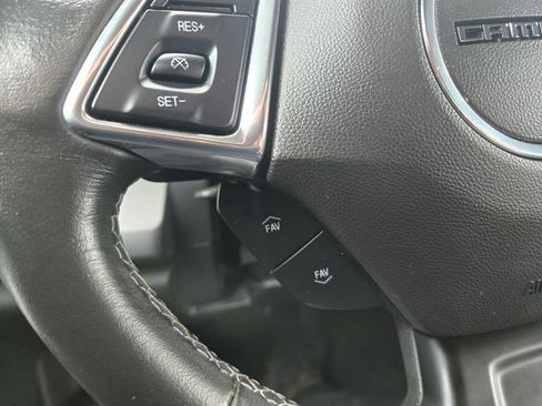 Used 2023 Chevrolet Camaro LT image 18