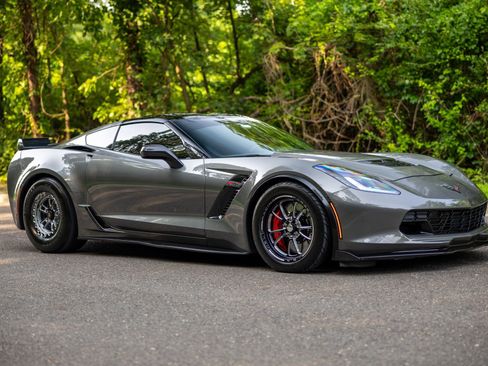 Used 2016 Chevrolet Corvette Z06 RWD image 13