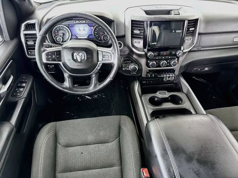 Used 2019 RAM 1500 Big Horn AWD/4WD image 4