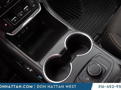 Used 2018 GMC Terrain SLE FWD image 11