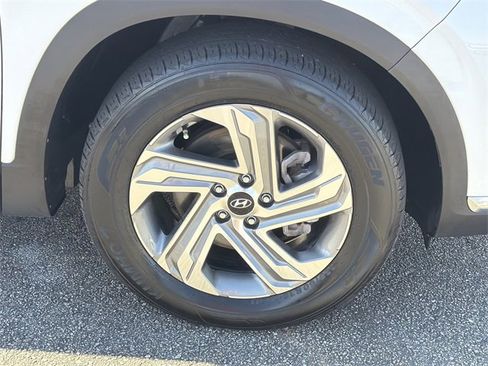 Certified 2023 Hyundai Santa Fe SEL w/ Premium Package image 12