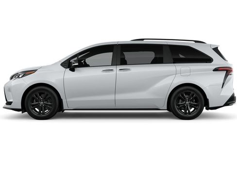 New 2026 Toyota Sienna XSE AWD/4WD image 4