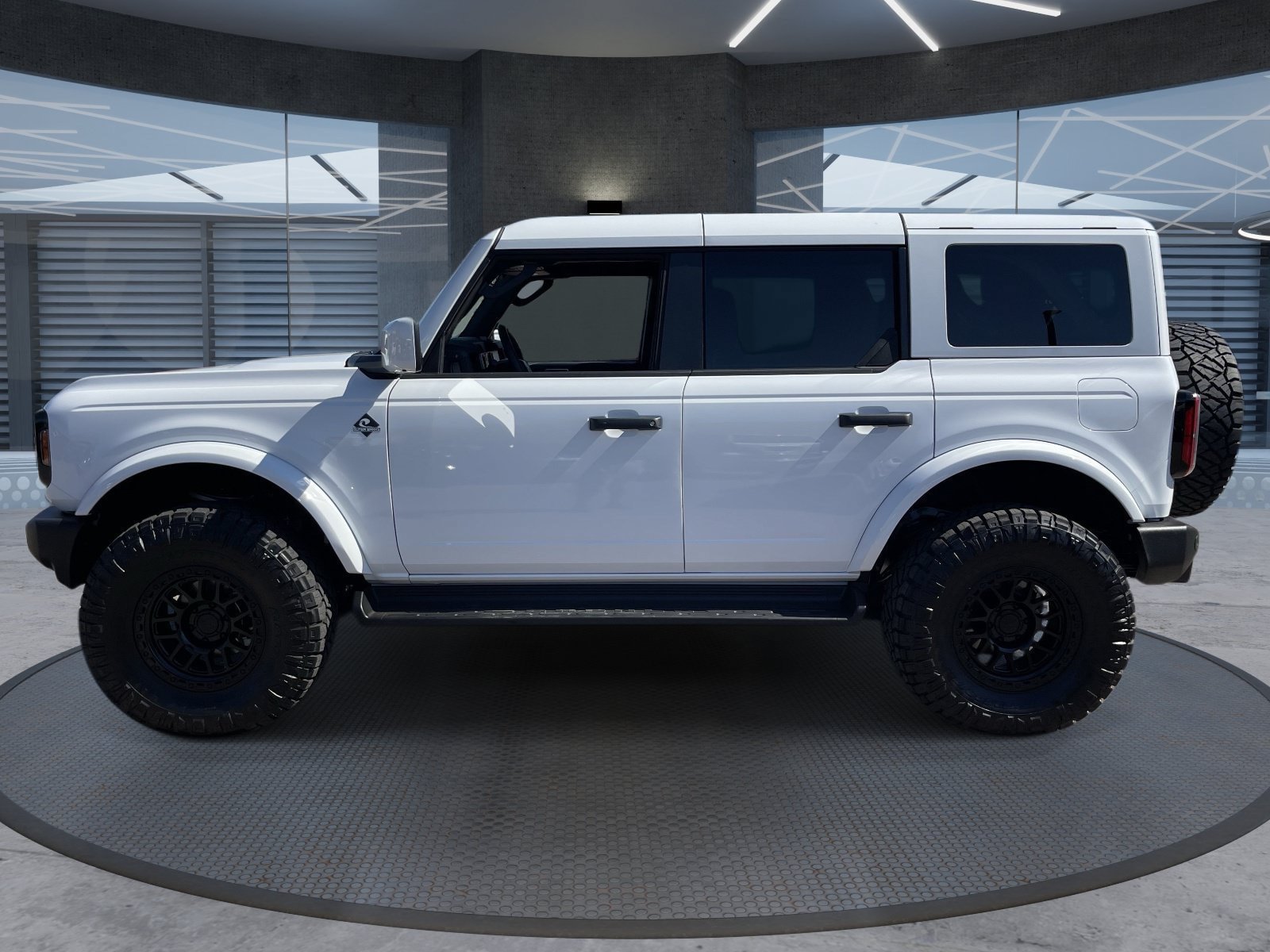 Used 2026 Ford Bronco Outer Banks AWD/4WD image 3