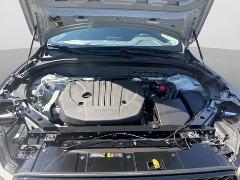 Certified 2026 Volvo XC60 B5 Plus AWD/4WD image 21