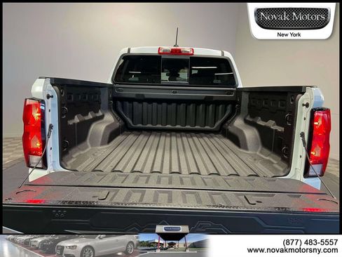 Used 2023 Chevrolet Colorado W/T w/ WT Convenience Package II AWD/4WD image 12