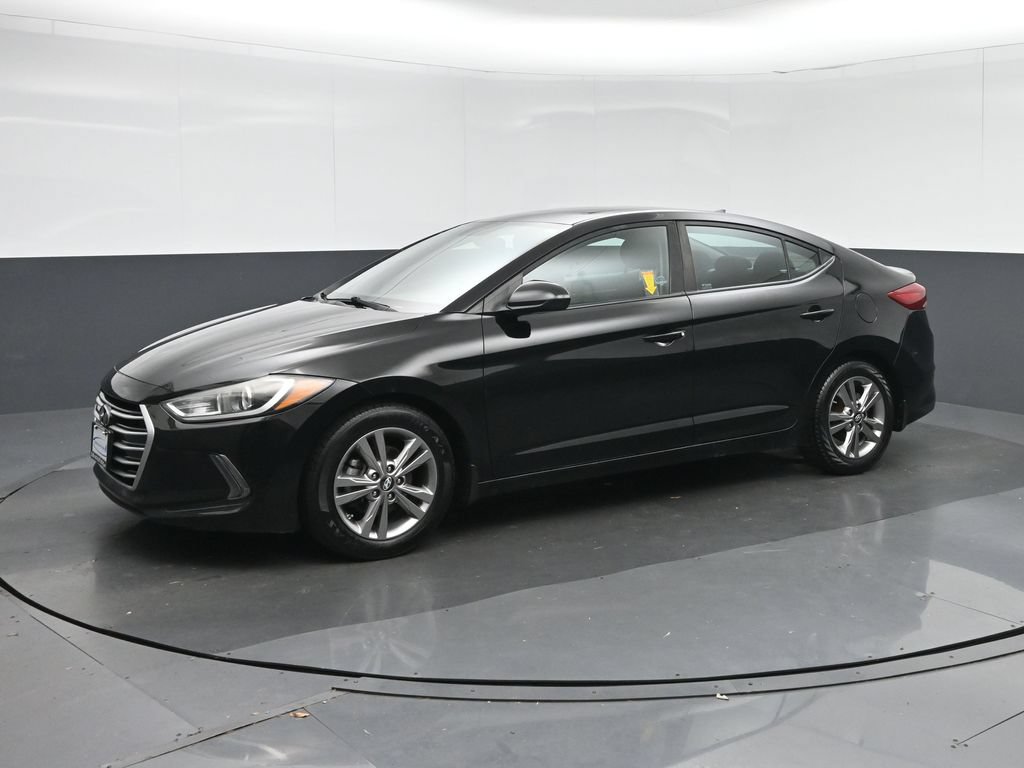 Used 2018 Hyundai Elantra Value Edition w/ Cargo Package FWD image 3