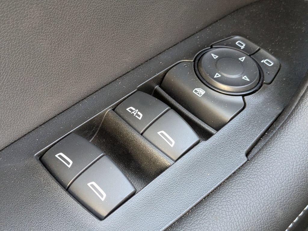 New 2024 Chevrolet Blazer LT w/ Driver Confidence Package FWD image 39