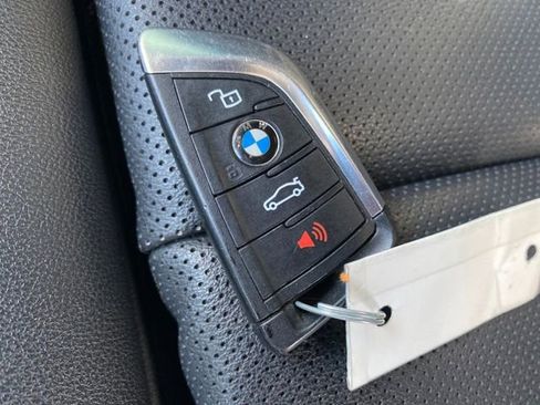 Used 2022 BMW X3 xDrive30i AWD/4WD image 24