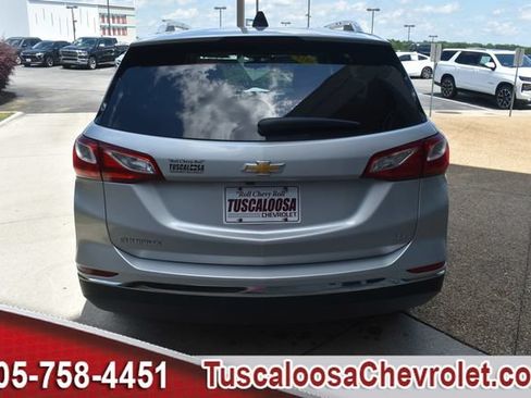 Certified 2018 Chevrolet Equinox LT w/ Sun & Infotainment Package FWD image 8