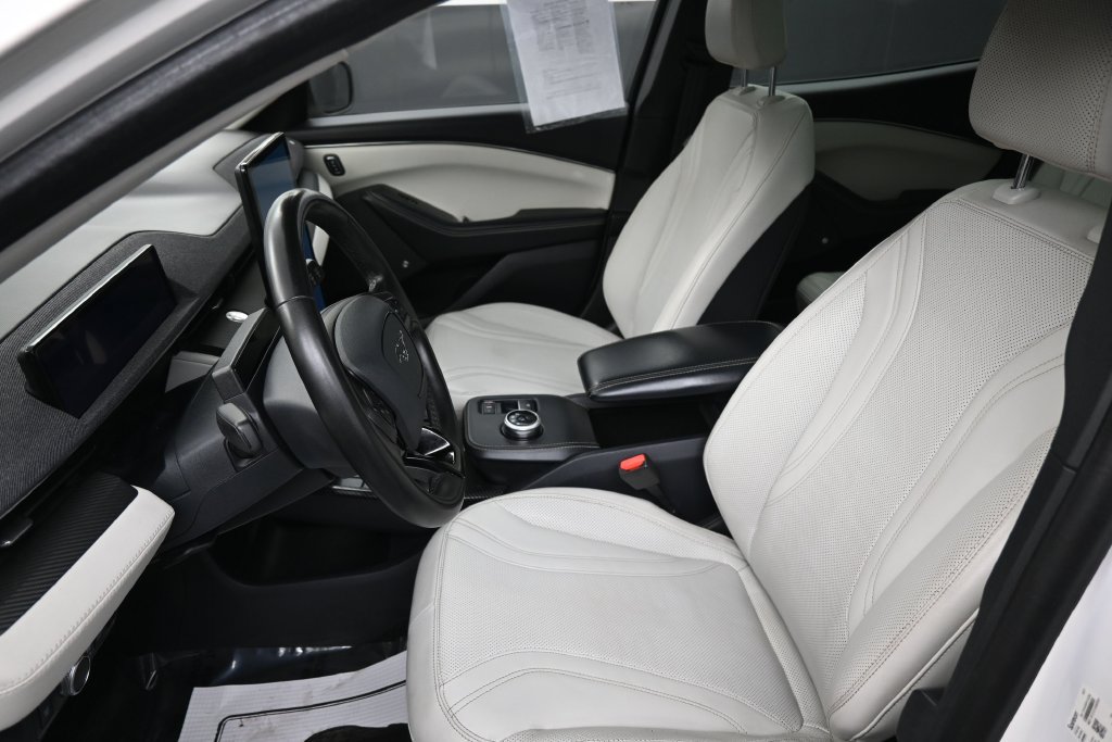Used 2022 Ford Mustang Mach-E Premium AWD/4WD image 22