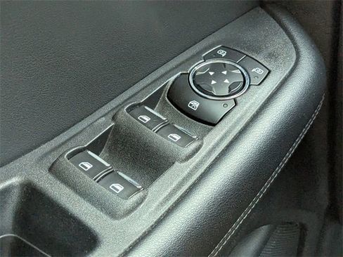 Used 2023 Ford Edge SEL image 26