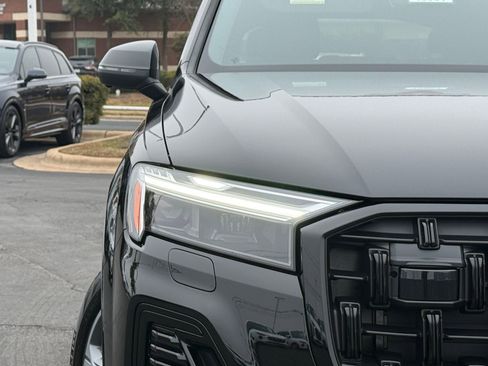 New 2026 Audi Q7 2.0T Premium Plus image 3