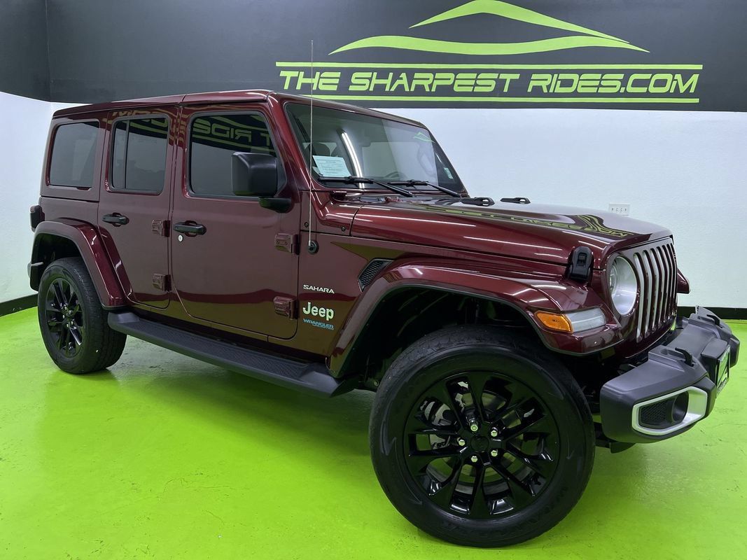 Used 2021 Jeep Wrangler Unlimited Sahara w/ Cold Weather Group AWD/4WD image 1