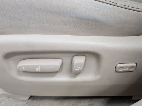 Used 2013 Lexus RX 350 AWD w/ Navigation Pkg image 14