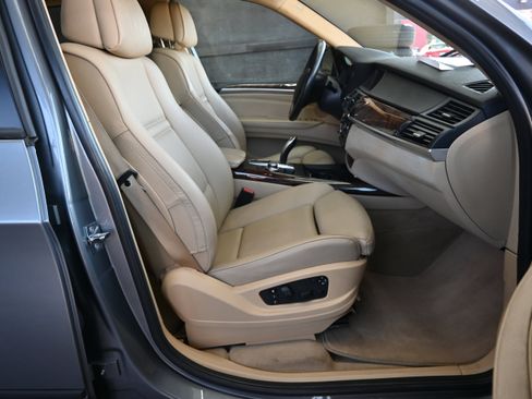 Used 2009 BMW X5 xDrive35d AWD/4WD image 47