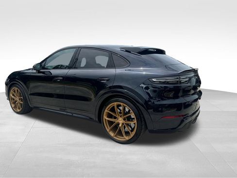 Used 2022 Porsche Cayenne Turbo GT AWD/4WD image 5