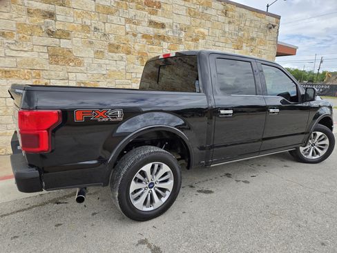 Used 2019 Ford F150 Platinum w/ Equipment Group 701A Luxury AWD/4WD image 19