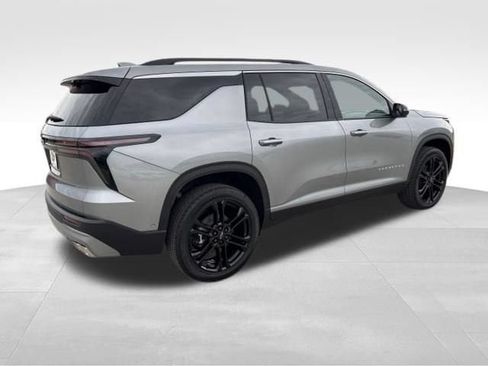 New 2026 Chevrolet Traverse LT w/ Enhanced Driving Package AWD/4WD image 5