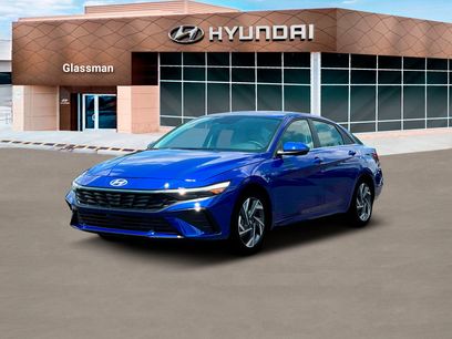 New 2025 Hyundai Elantra Limited w/ Cargo Package