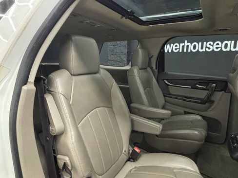 Used 2015 GMC Acadia Denali FWD image 32