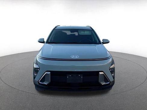 Used 2025 Hyundai Kona SEL image 3