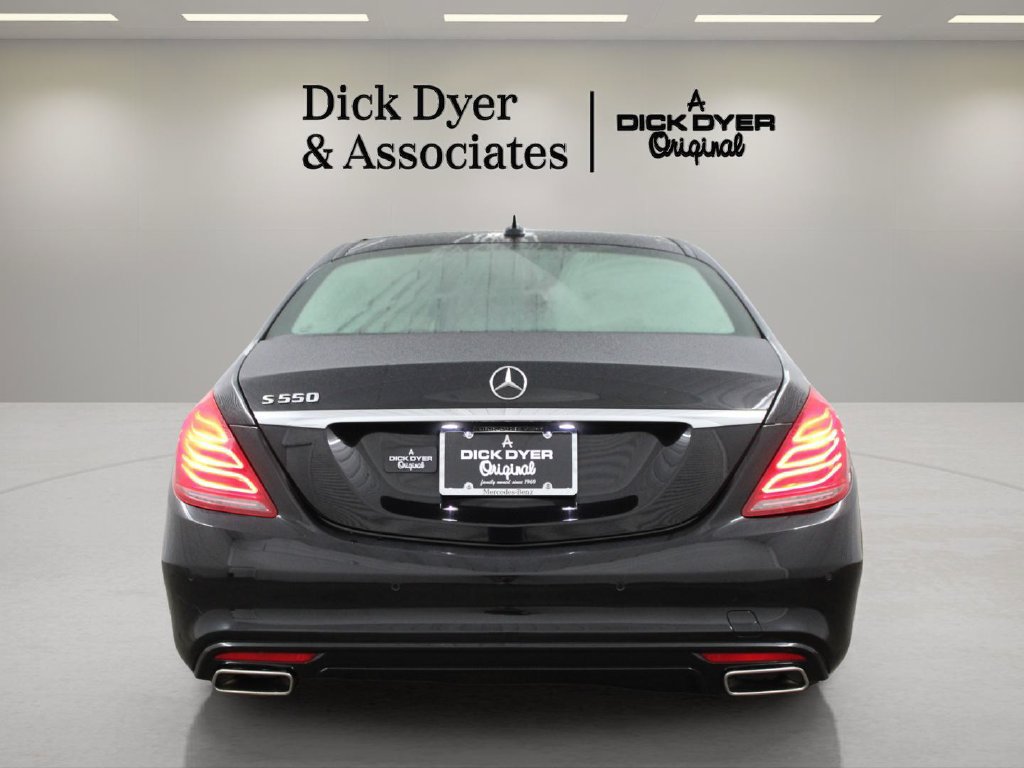 Used 2017 Mercedes-Benz S 550 Sedan image 10