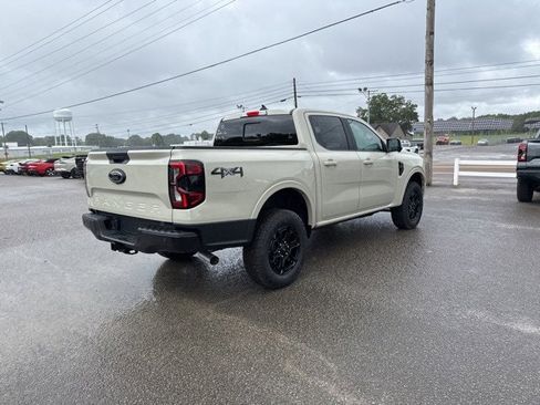 New 2025 Ford Ranger Lariat w/ Black Appearance Package image 34