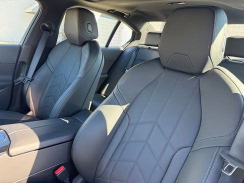 Certified 2024 BMW 530i xDrive w/ M Sport Package image 14