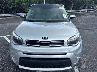Used 2017 Kia Soul + w/ Primo Package FWD video 2