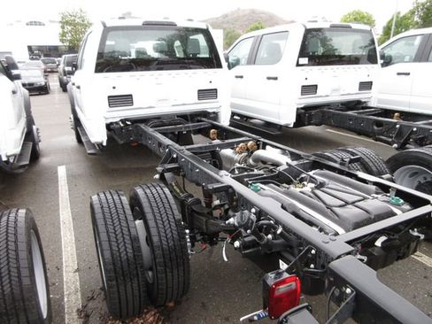 New 2026 Ford F450 XL image 2