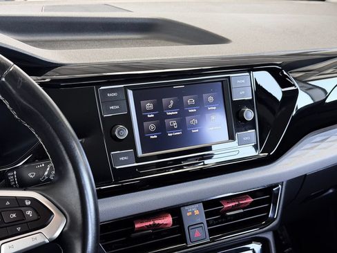 Used 2023 Volkswagen Taos S FWD image 18